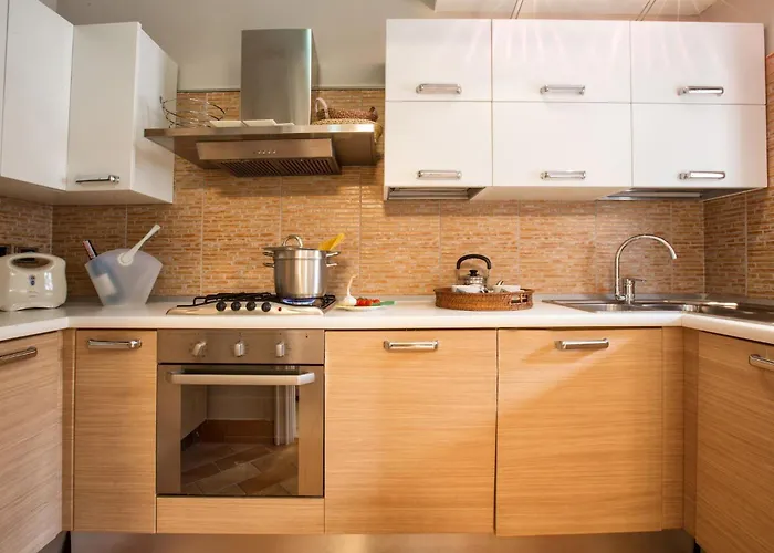 Апартаменты Sorrentovibes - Family 2 Bedroom Terrace Centre