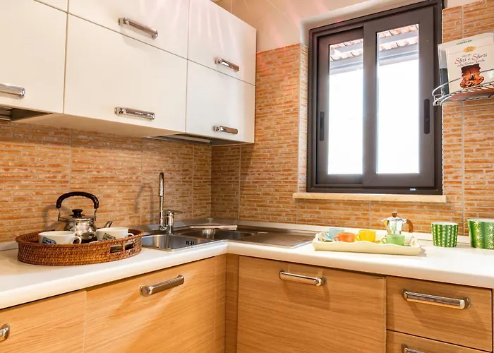 Апартаменты Sorrentovibes - Family 2 Bedroom Terrace Centre *