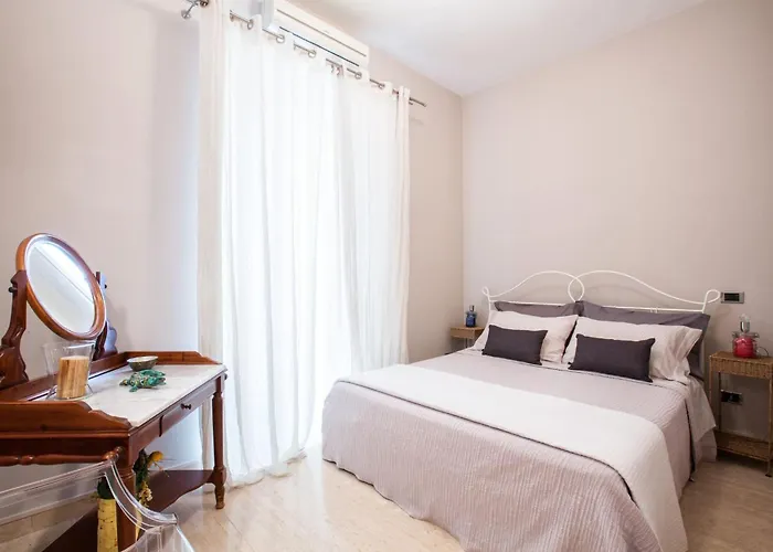 Sorrentovibes - Family 2 Bedroom Terrace Centre Апартаменты *