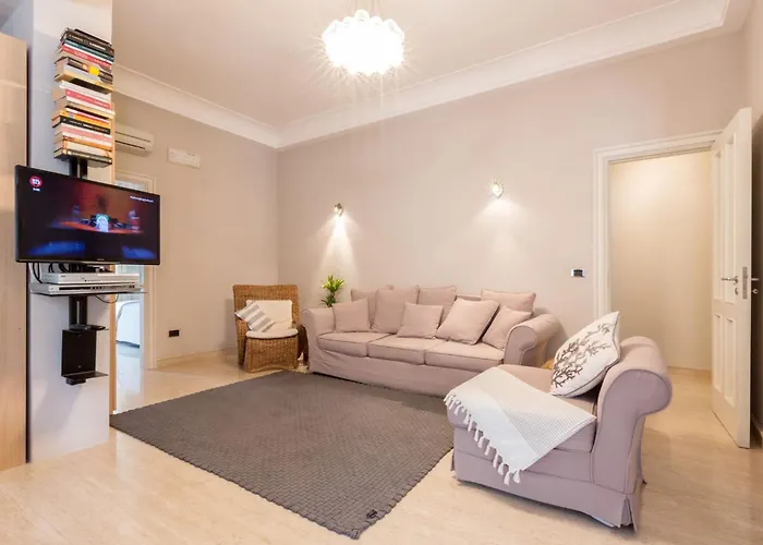 Апартаменты Sorrentovibes - Family 2 Bedroom Terrace Centre Сорренто